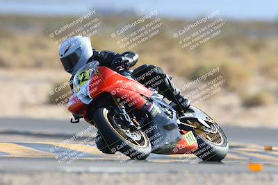 media/Nov-16-2024-CVMA (Sat) [[0e4bb1f32f]]/Race 9-Amateur Supersport Middleweight/